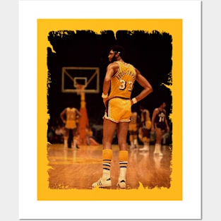 Kareem Abdul Jabbar - Vintage Design Of Basketball Posters and Art